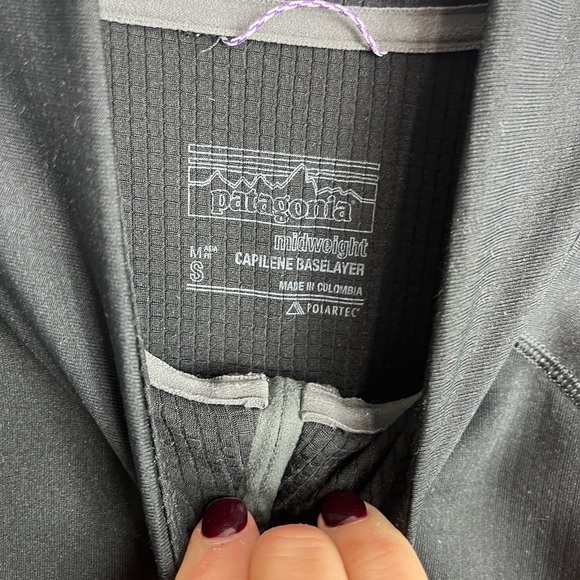 Patagonia Capilene Men's Base layer size small 1777 - Picture 2 of 3
